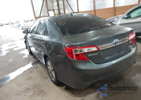 2012 Toyota Camry Hybrid Xle z USA, uszkodzony, nr VIN 4T1BD1FK3CU053862